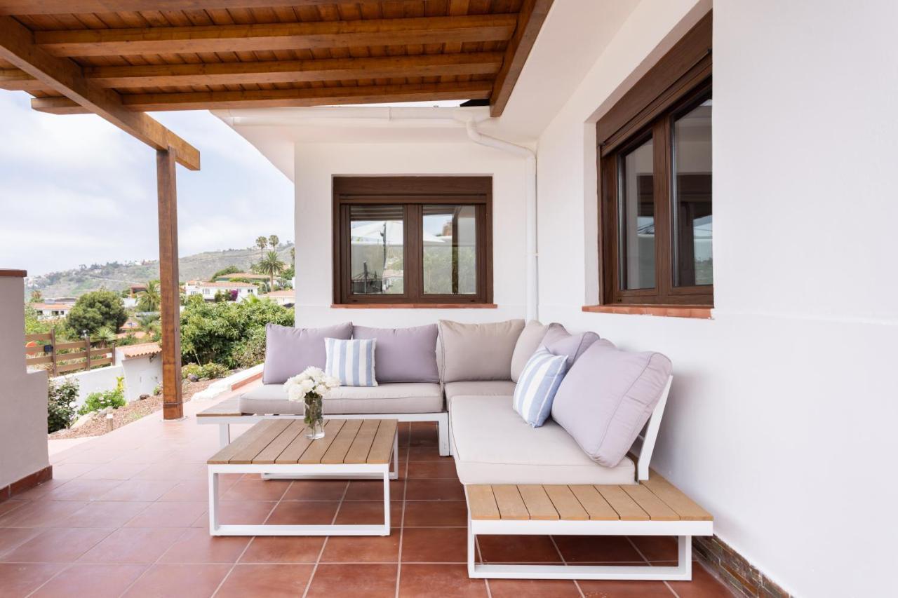 Home2Book Villa Alessandro, Design & Comfort Sauzal Exterior foto